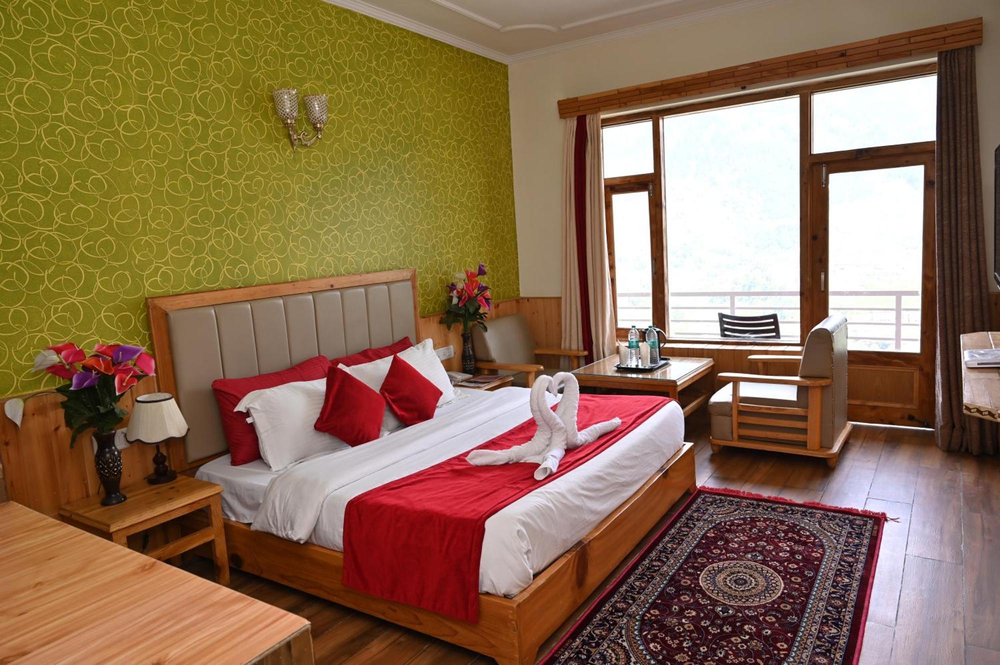 Hotel Seven Hills Manali Exterior foto