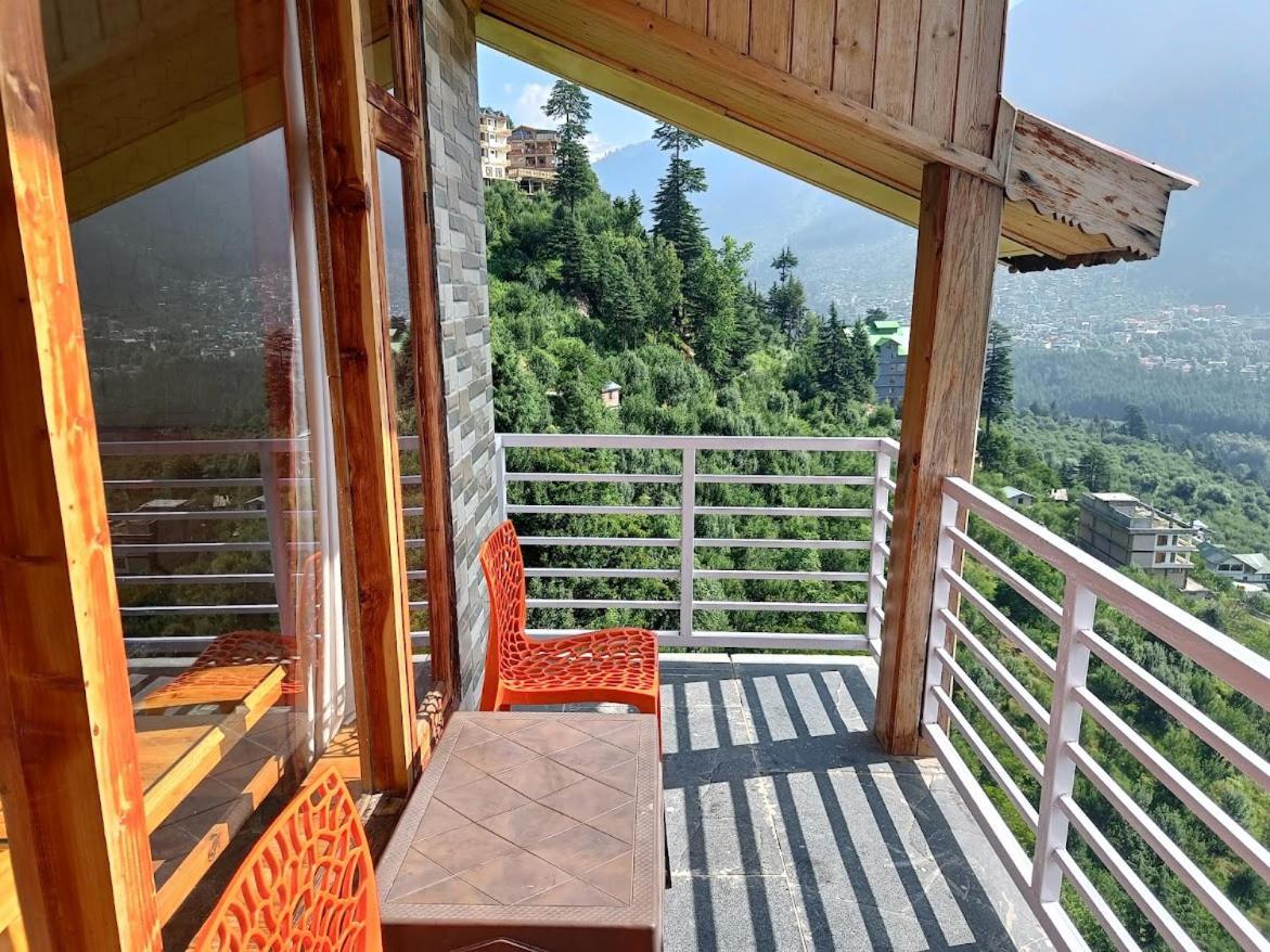 Hotel Seven Hills Manali Exterior foto